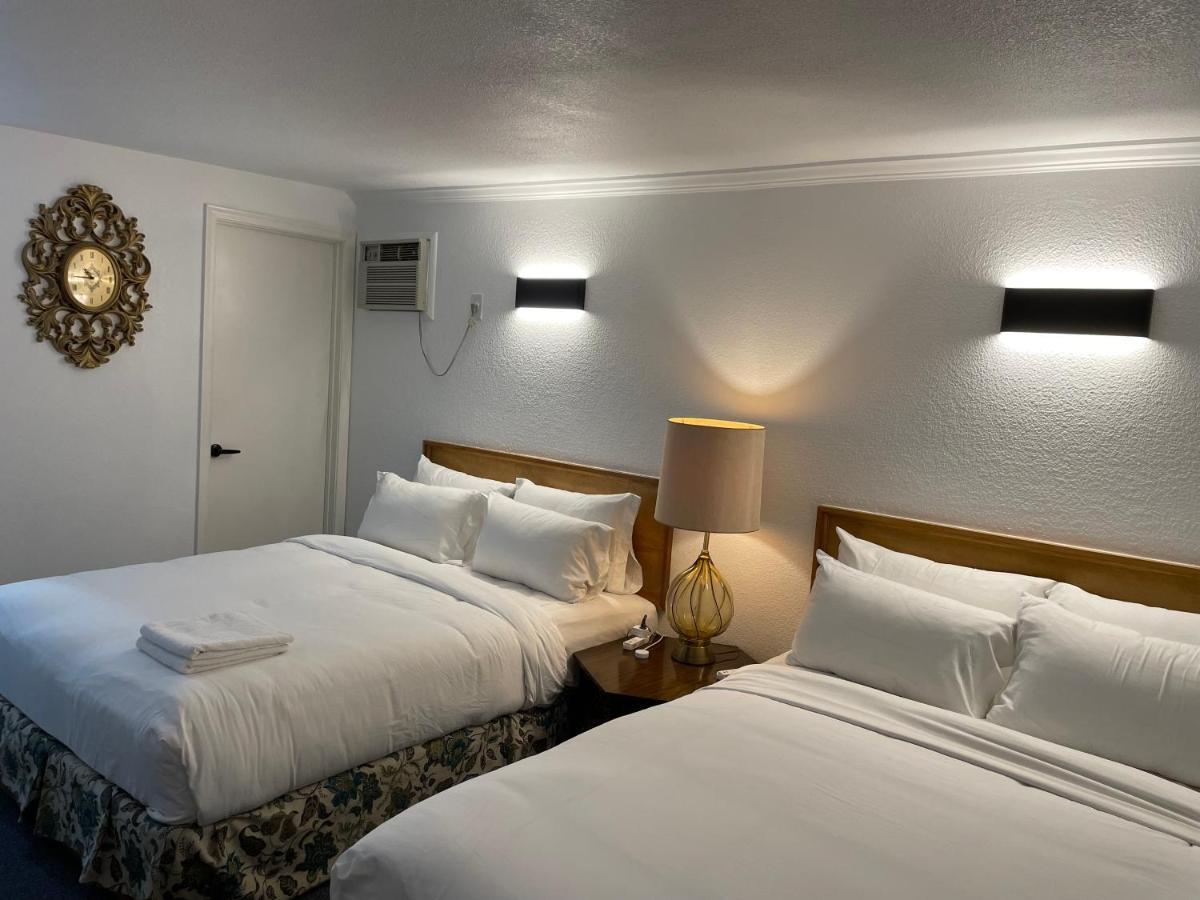 The Aztec Motel & Creative Space Seligman Extérieur photo